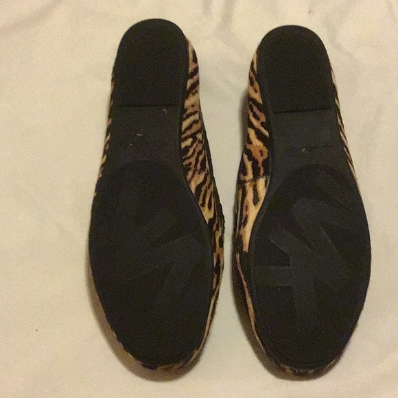 Michael Kors size 8.5 - Picture 2 of 3